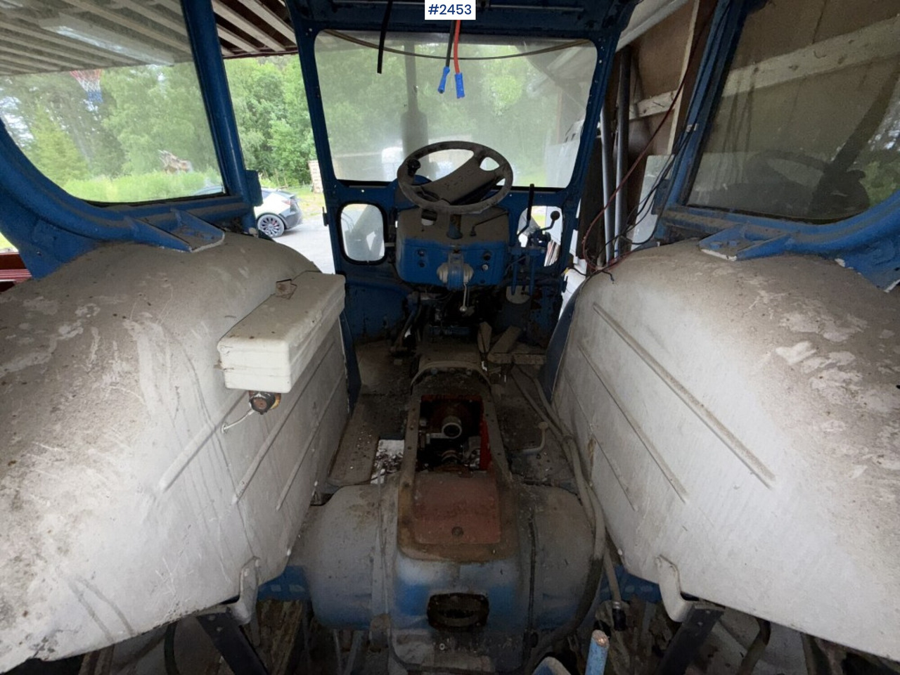 Tractor Ford Super Major 5000 with front loader Rep. object: foto 20