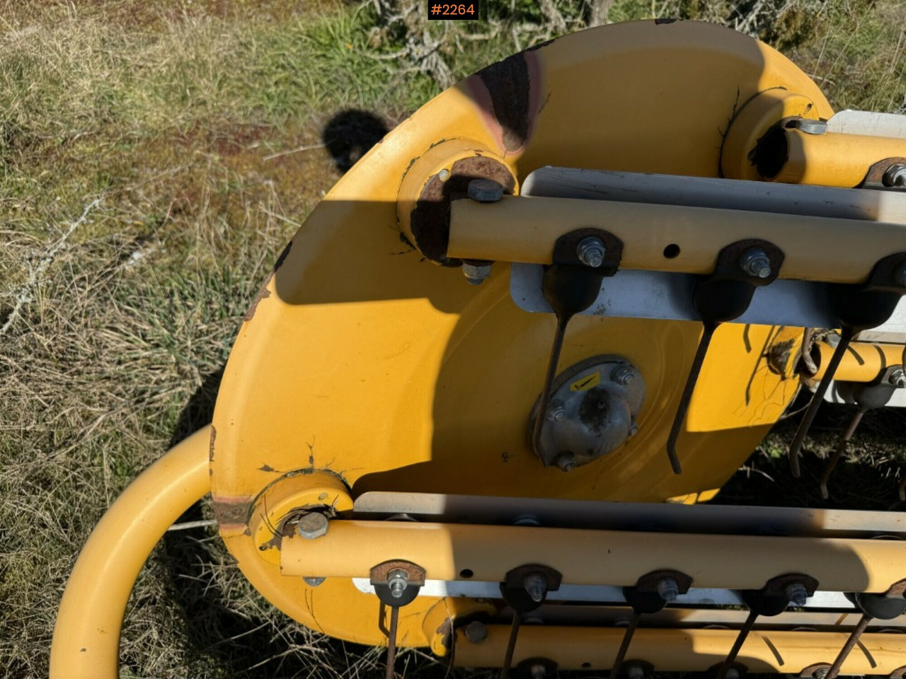 Maquinaria de henificación Swather Elho V-Twin 600 front mounted: foto 9