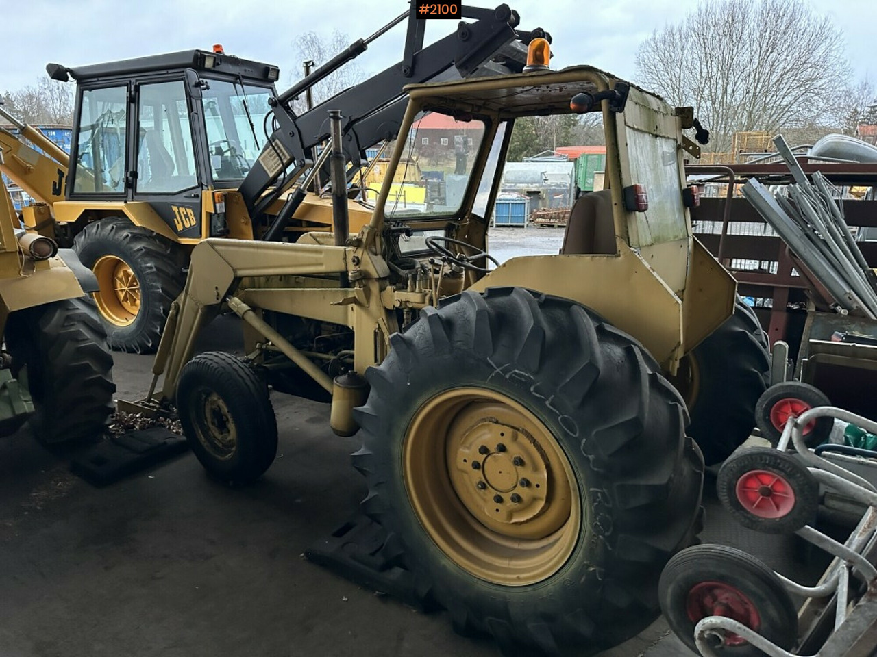 Tractor, 2 pcs Massey Ferguson 205 and 203 - Tractor: foto 4 Tractor, 2 pcs Massey Ferguson 205 and 203 - Tractor: foto 4