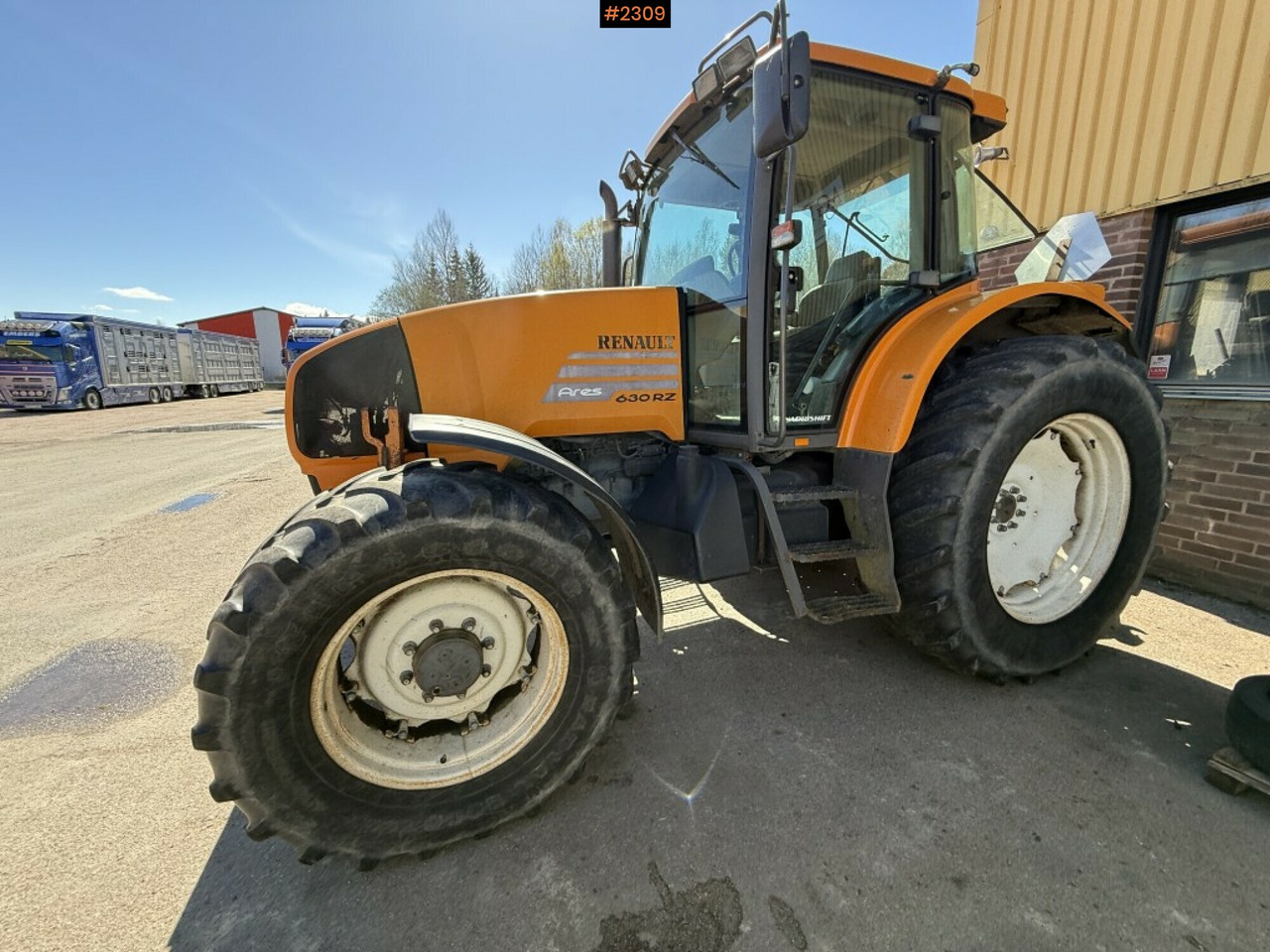 Tractor Renault Ares 630 RZ Only 1 owner (see video) - Tractor: foto 4 Tractor Renault Ares 630 RZ Only 1 owner (see video) - Tractor: foto 4