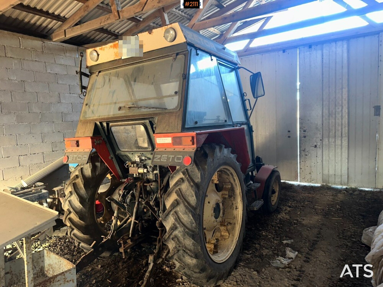 Tractor Zetor 5211 - Tractor: foto 4 Tractor Zetor 5211 - Tractor: foto 4