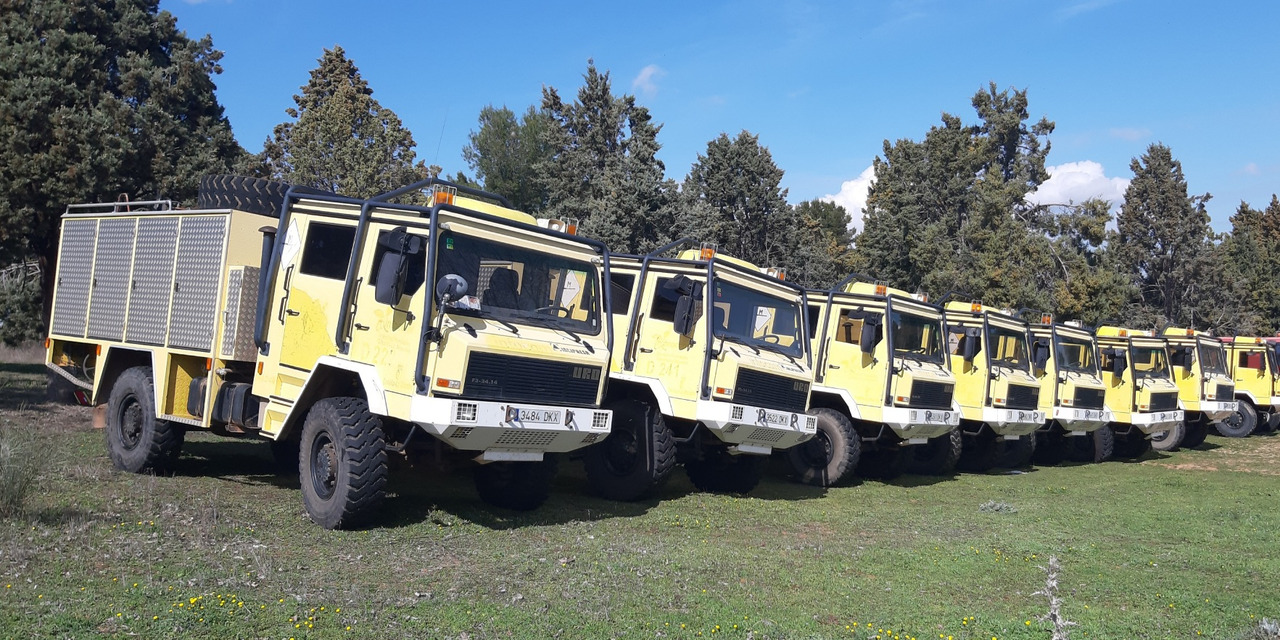 URO-IVECO TT URO F3-24 - Camión de bomberos: foto 4 URO-IVECO TT URO F3-24 - Camión de bomberos: foto 4