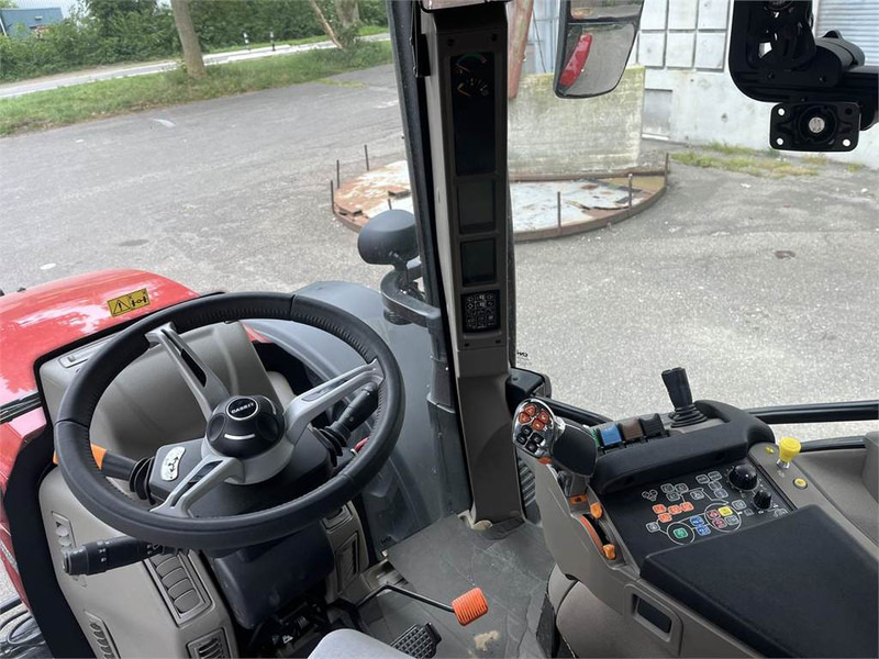 Tractor Case IH Maxxum 150 CVX Drive: foto 8