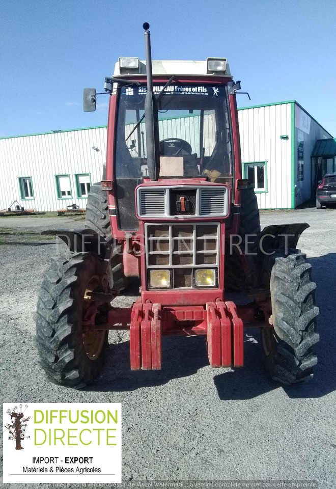 CASE IH TRACTEUR AGRICOLE 845 XL - Tractor: foto 1 CASE IH TRACTEUR AGRICOLE 845 XL - Tractor: foto 1