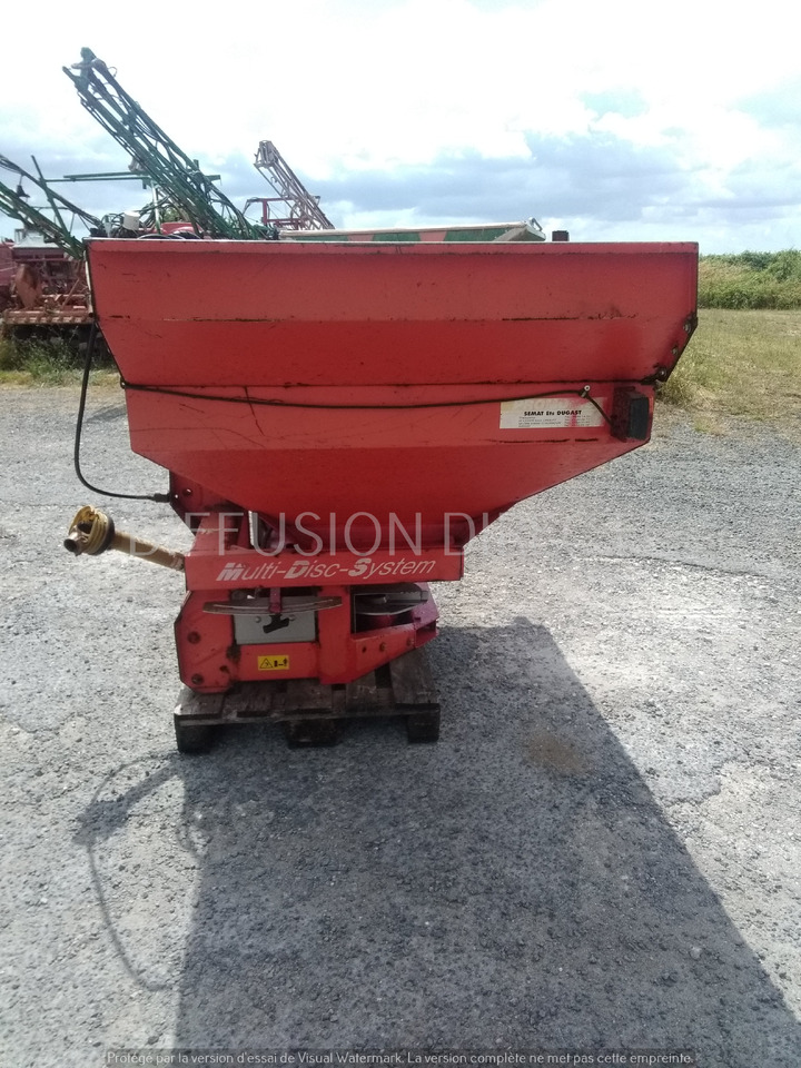 KUHN DISTRIBUTEUR D'ENGRAIS MDS 921 - Esparcidor de fertilizantes: foto 3 KUHN DISTRIBUTEUR D'ENGRAIS MDS 921 - Esparcidor de fertilizantes: foto 3