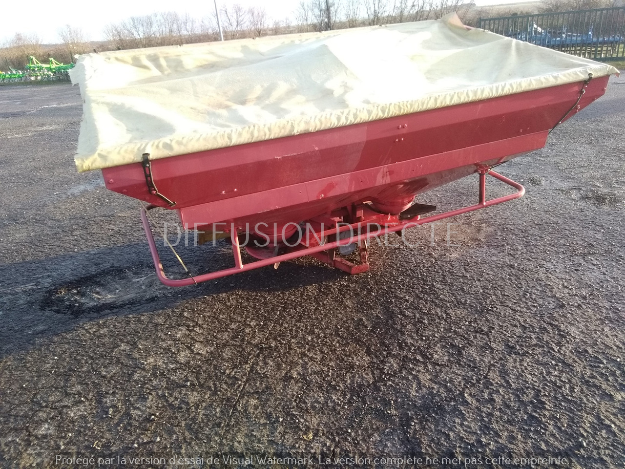LELY DISTRIBUTEUR D'ENGRAIS CENTERMATIC PESEE - Esparcidor de fertilizantes: foto 4 LELY DISTRIBUTEUR D'ENGRAIS CENTERMATIC PESEE - Esparcidor de fertilizantes: foto 4