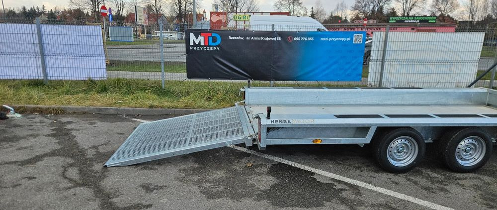 TEMARED HENRA BUILDER 4017 - Remolque porta maquinaria: foto 4 TEMARED HENRA BUILDER 4017 - Remolque porta maquinaria: foto 4