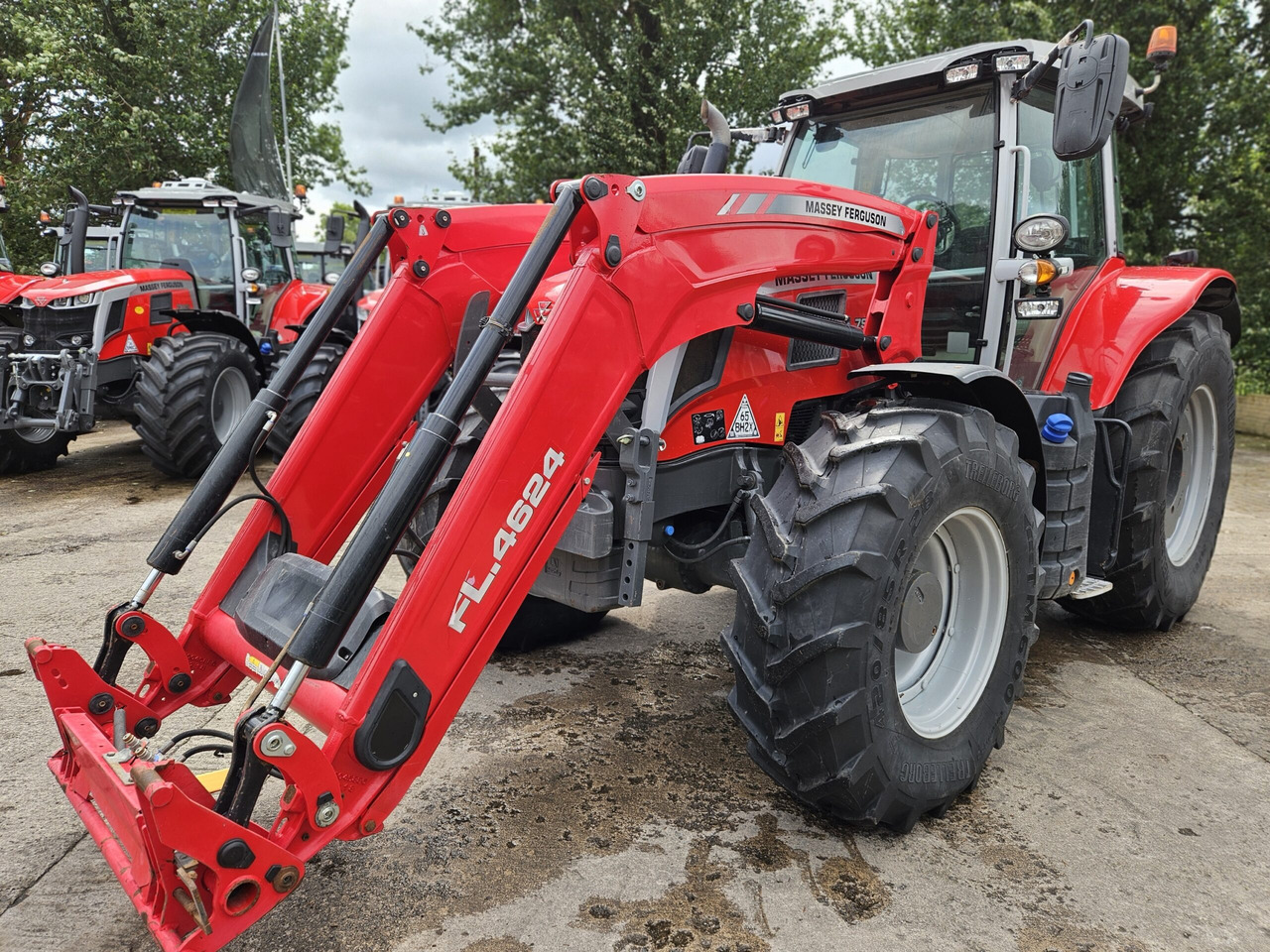 2022 MF 7S.180 C/w front loader - Tractor: foto 2 2022 MF 7S.180 C/w front loader - Tractor: foto 2