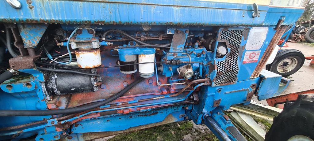 Ford 7810 4×4 Tractor - Tractor: foto 5 Ford 7810 4×4 Tractor - Tractor: foto 5