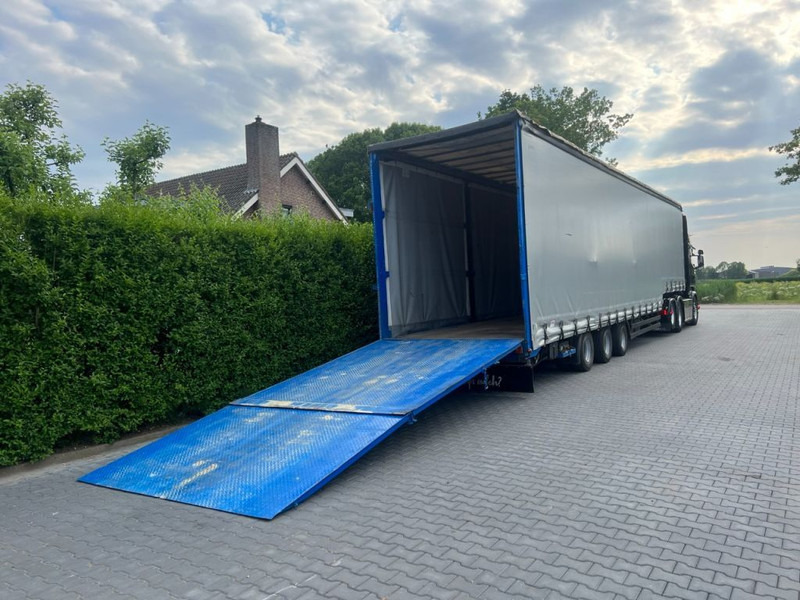 Kögel Semi dieplader met oprijklep - Semirremolque góndola rebajadas: foto 3 Kögel Semi dieplader met oprijklep - Semirremolque góndola rebajadas: foto 3