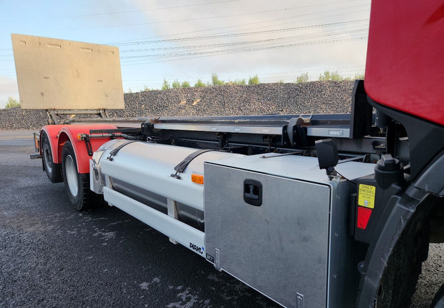 Camión chasis Iveco S-Way 6x2 LNG / LBG: foto 7
