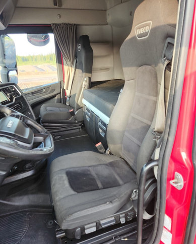 Camión chasis Iveco S-Way 6x2 LNG / LBG: foto 18