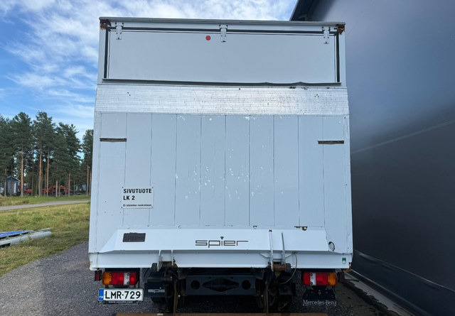Mercedes-BenzAtego - Camión caja cerrada: foto 4 Mercedes-BenzAtego - Camión caja cerrada: foto 4