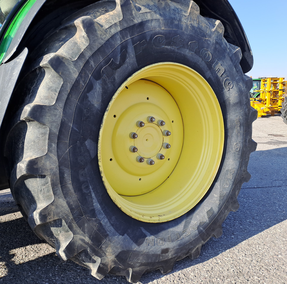 Leasing de  JOHN DEERE 6215R - ASTA AGRIBERTOCCHI JOHN DEERE 6215R - ASTA AGRIBERTOCCHI: foto 8
