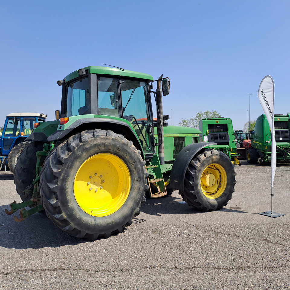 JOHN DEERE 6910 - Tractor: foto 2 JOHN DEERE 6910 - Tractor: foto 2