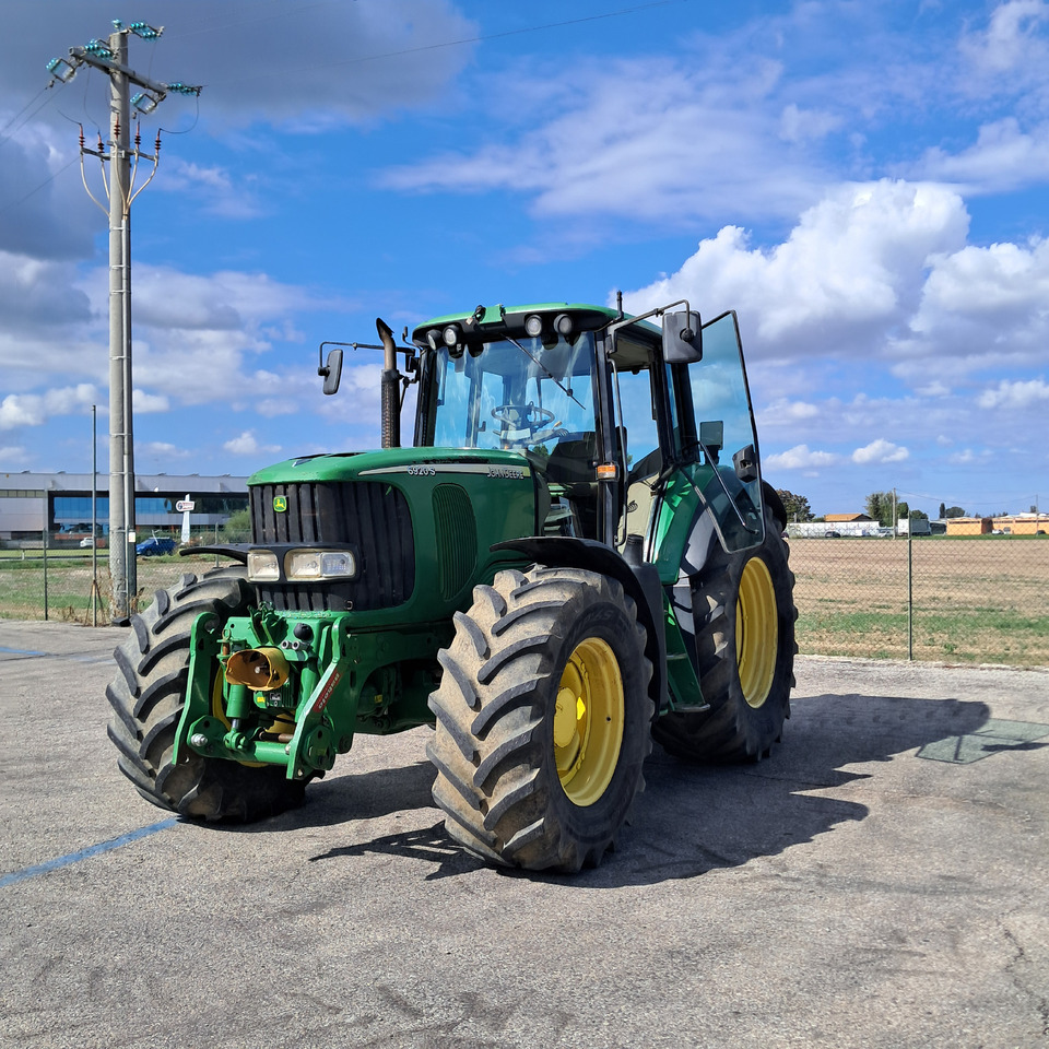 JOHN DEERE 6920S - Tractor: foto 1 JOHN DEERE 6920S - Tractor: foto 1