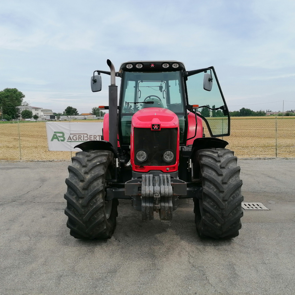 Tractor MASSEY FERGUSON: foto 7
