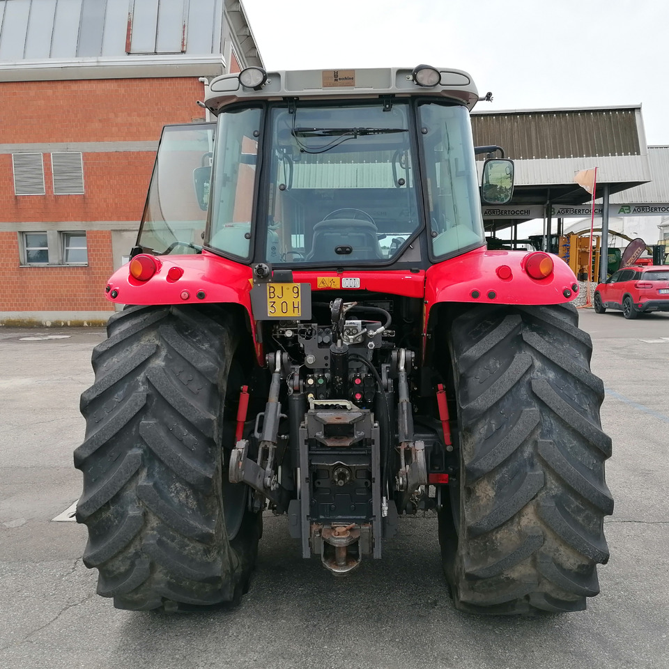 Tractor MASSEY FERGUSON: foto 11