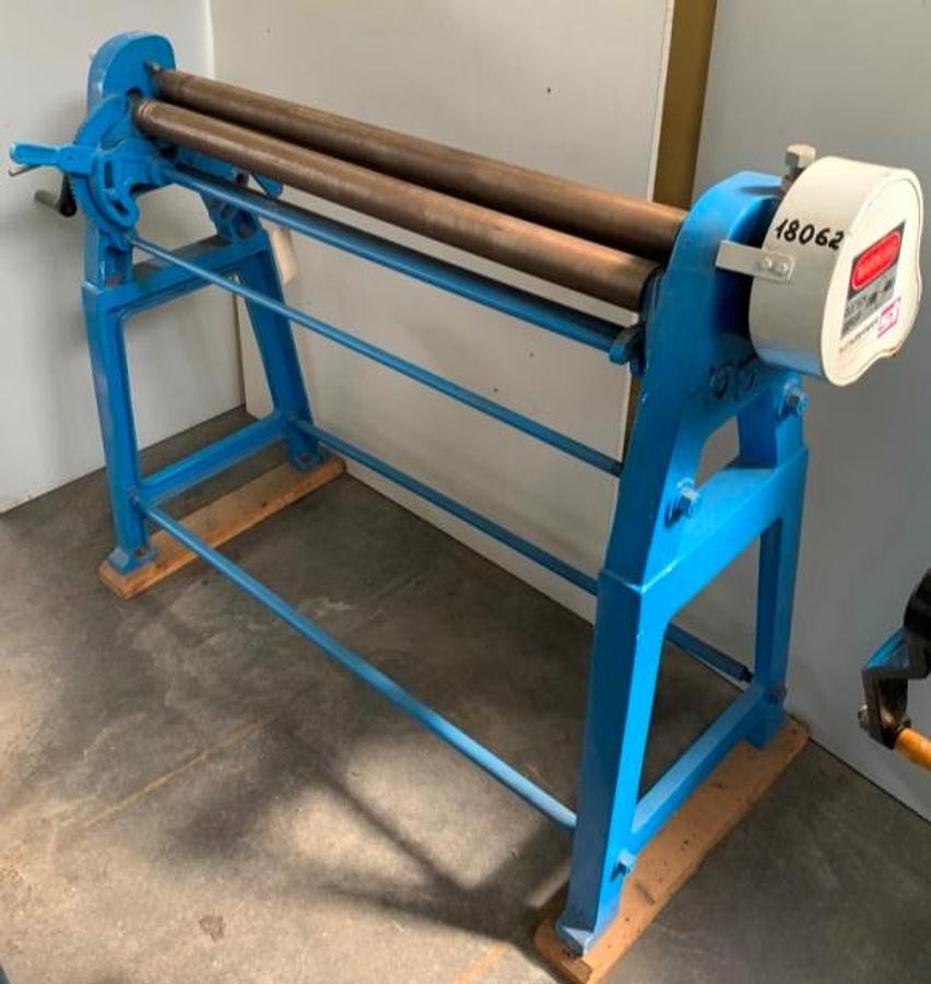 Dreiwalzen-Rundbiegemaschine DURMAZLAR - Máquina para metal: foto 2 Dreiwalzen-Rundbiegemaschine DURMAZLAR - Máquina para metal: foto 2