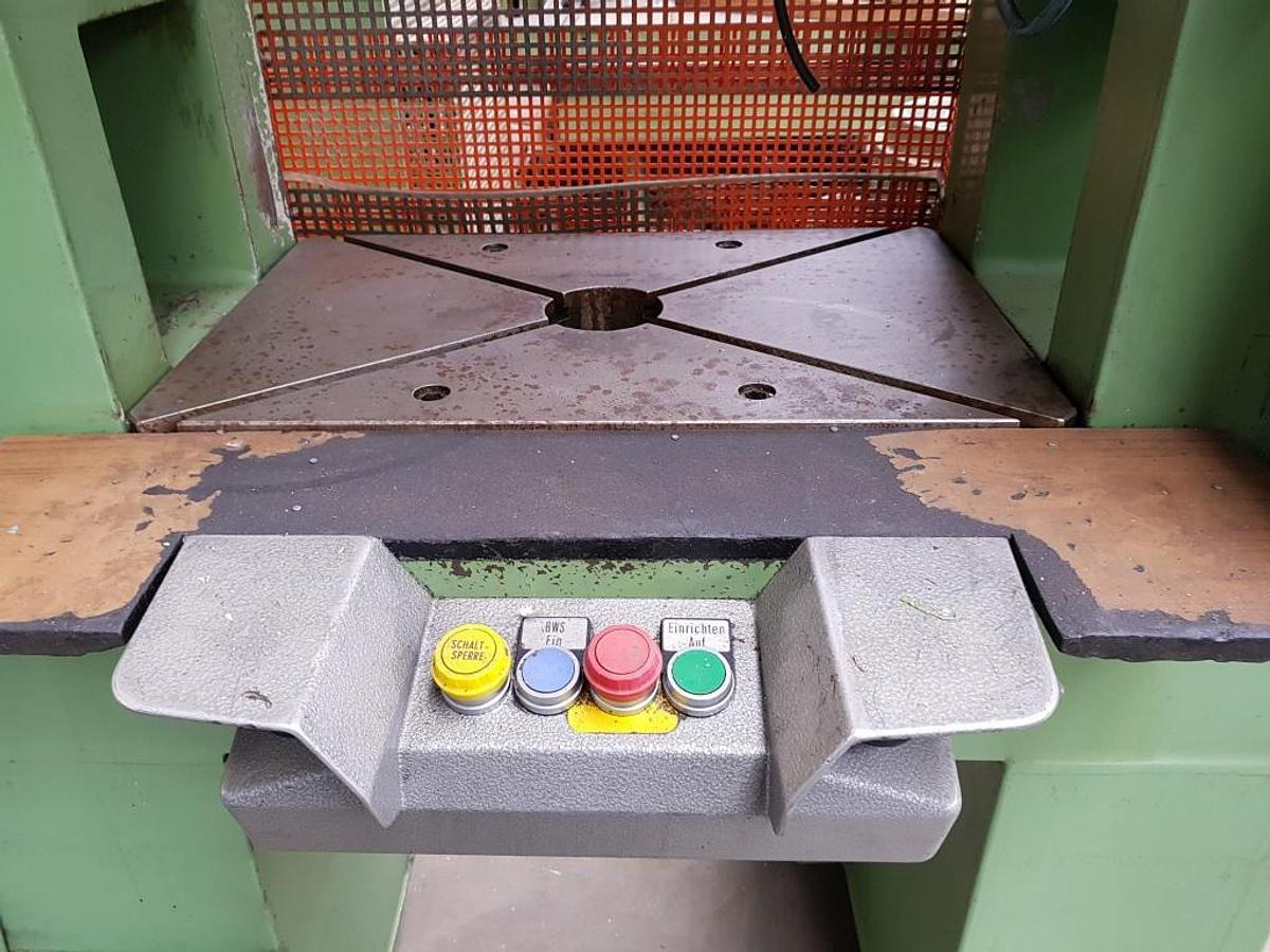 Hydr. Schnelläuferpresse DUNKES - Máquina para metal: foto 2 Hydr. Schnelläuferpresse DUNKES - Máquina para metal: foto 2