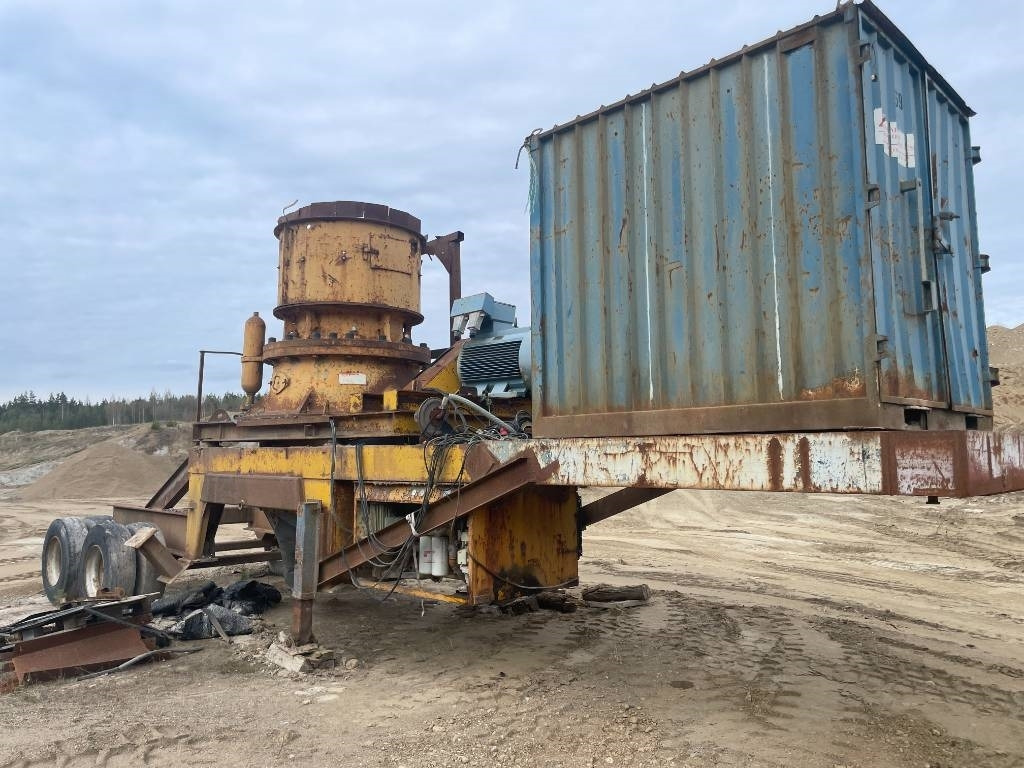 Svedala H400 kartiomurskain - Trituradora móvil: foto 2 Svedala H400 kartiomurskain - Trituradora móvil: foto 2