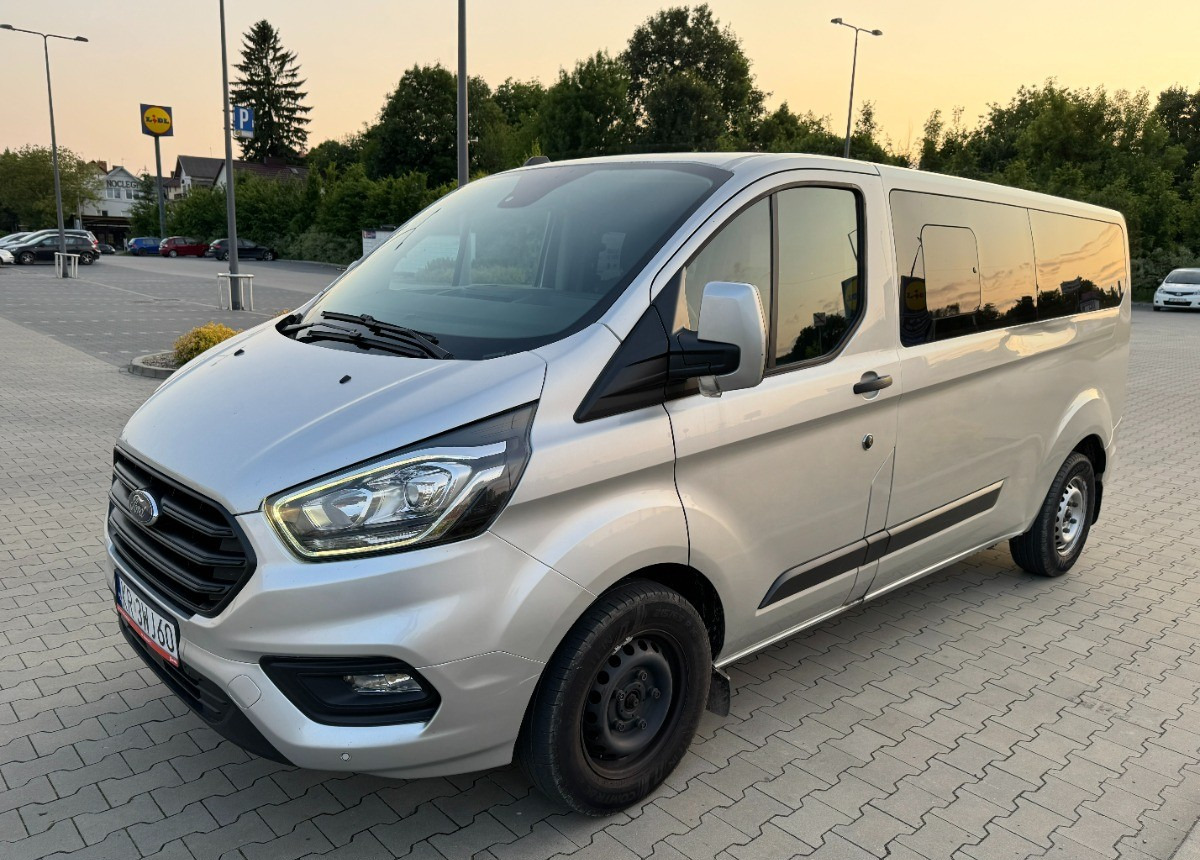 Ford Transit Custom 2.0 170 KM L2 LONG 2021 LED 8 osobowy NAWIEWY miejsc Salon PL - Minibús, Furgoneta de pasajeros: foto 4 Ford Transit Custom 2.0 170 KM L2 LONG 2021 LED 8 osobowy NAWIEWY miejsc Salon PL - Minibús, Furgoneta de pasajeros: foto 4