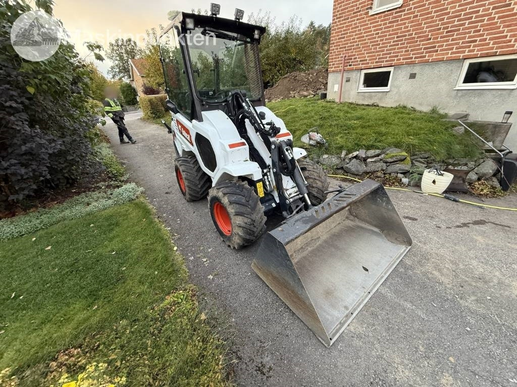 Bobcat L 28 Hjullastare + Släp - Cargadora de ruedas: foto 3 Bobcat L 28 Hjullastare + Släp - Cargadora de ruedas: foto 3