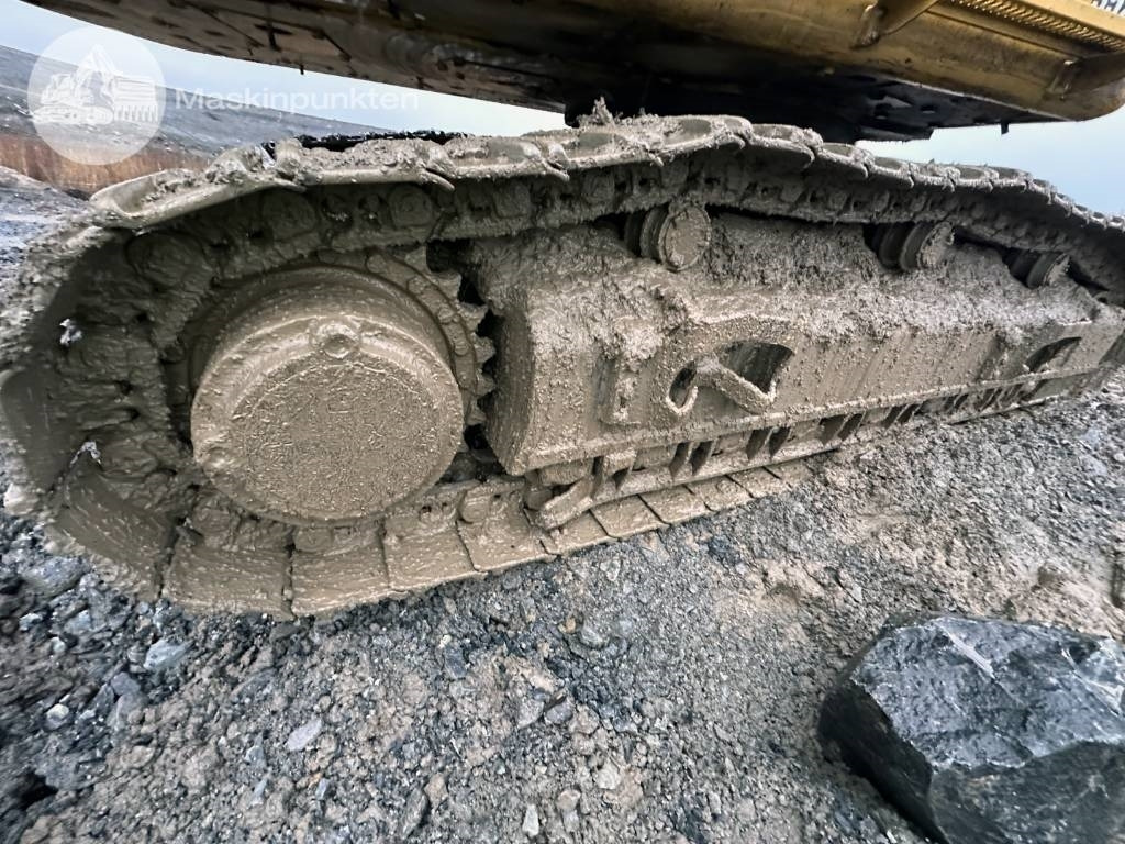 Excavadora de cadenas CAT 352: foto 49