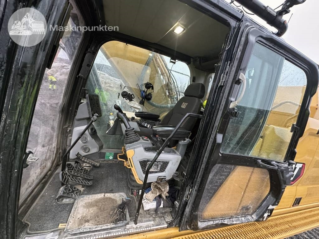 Excavadora de cadenas CAT 352: foto 11
