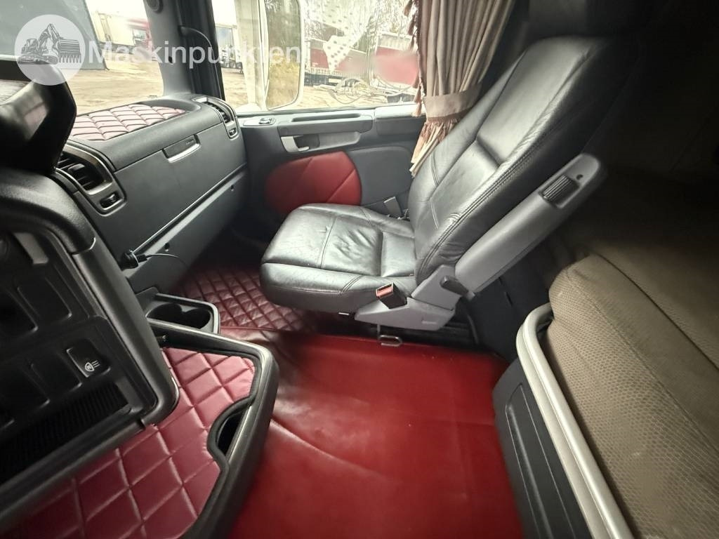 Cabeza tractora Scania R 520: foto 25