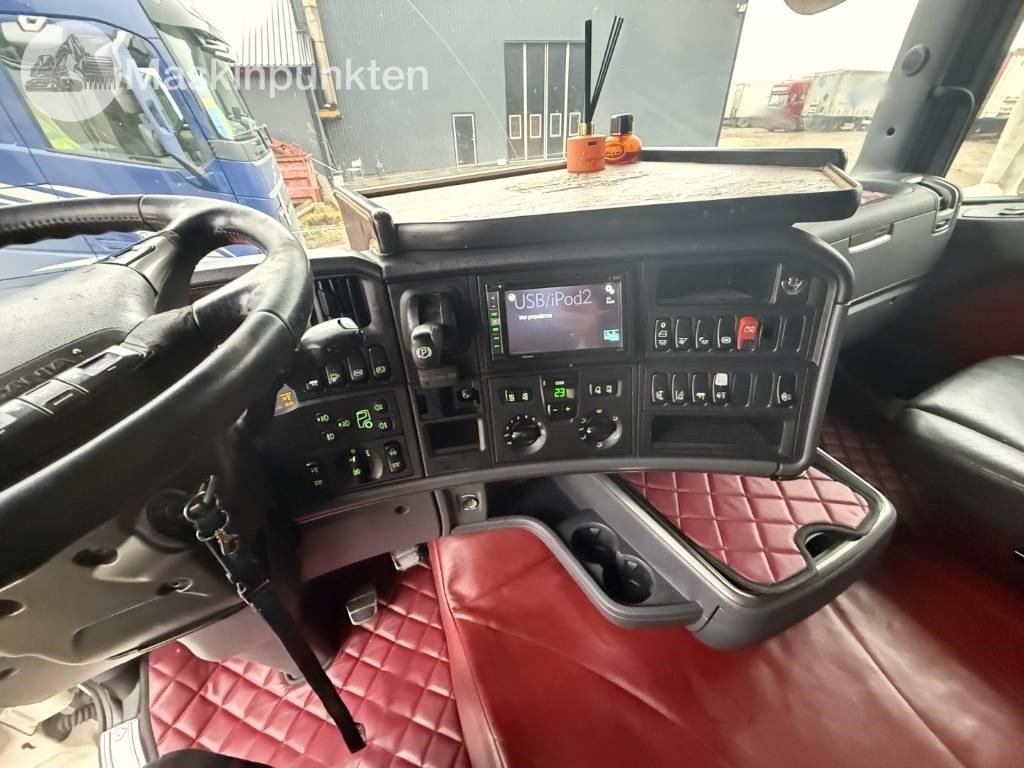 Cabeza tractora Scania R 520: foto 17