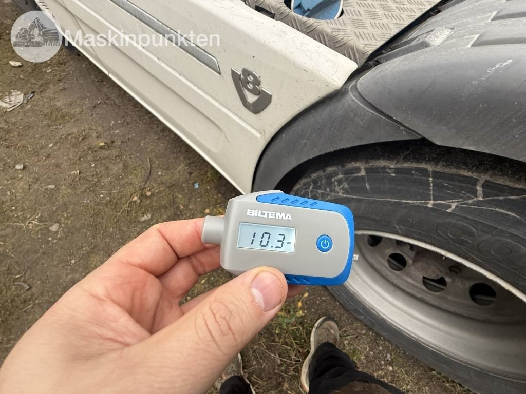 Cabeza tractora Scania R 520: foto 48