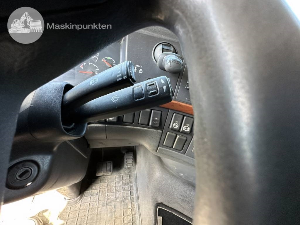 Leasing de Volvo FH 12 460  Volvo FH 12 460: foto 23