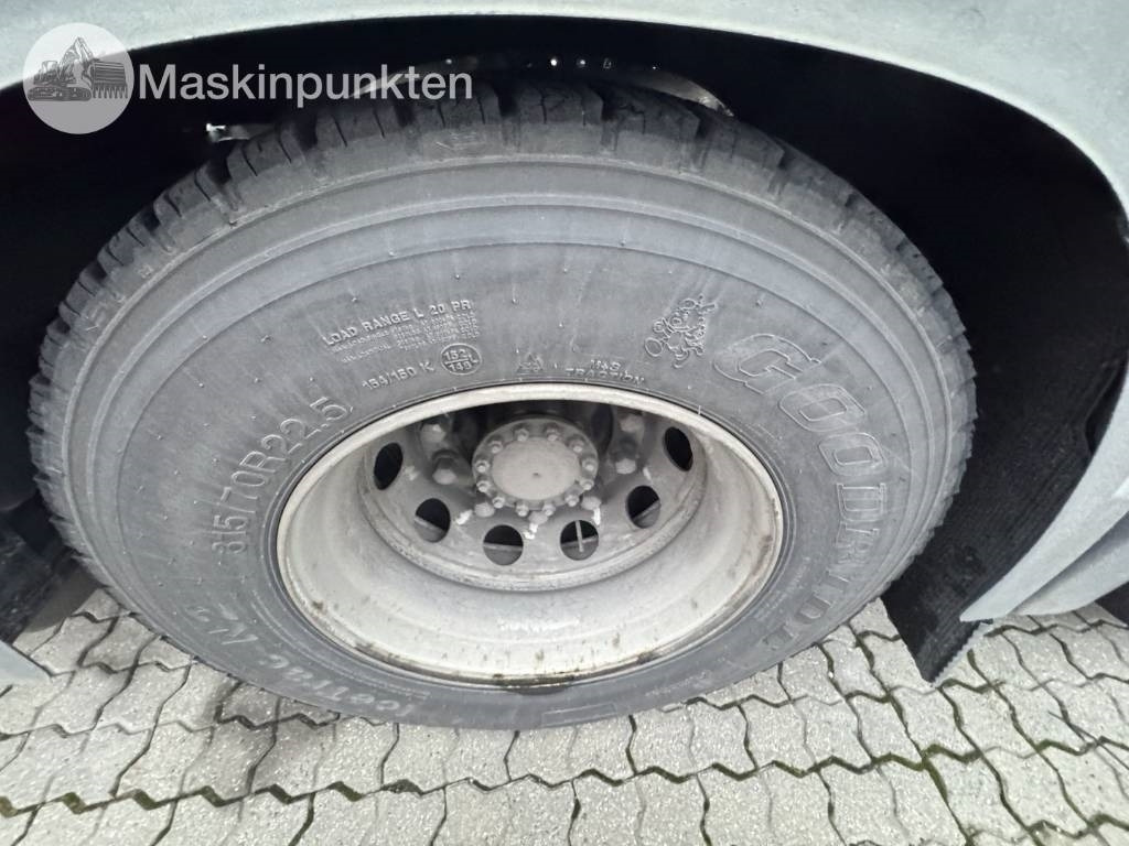 Cabeza tractora Volvo FH: foto 14