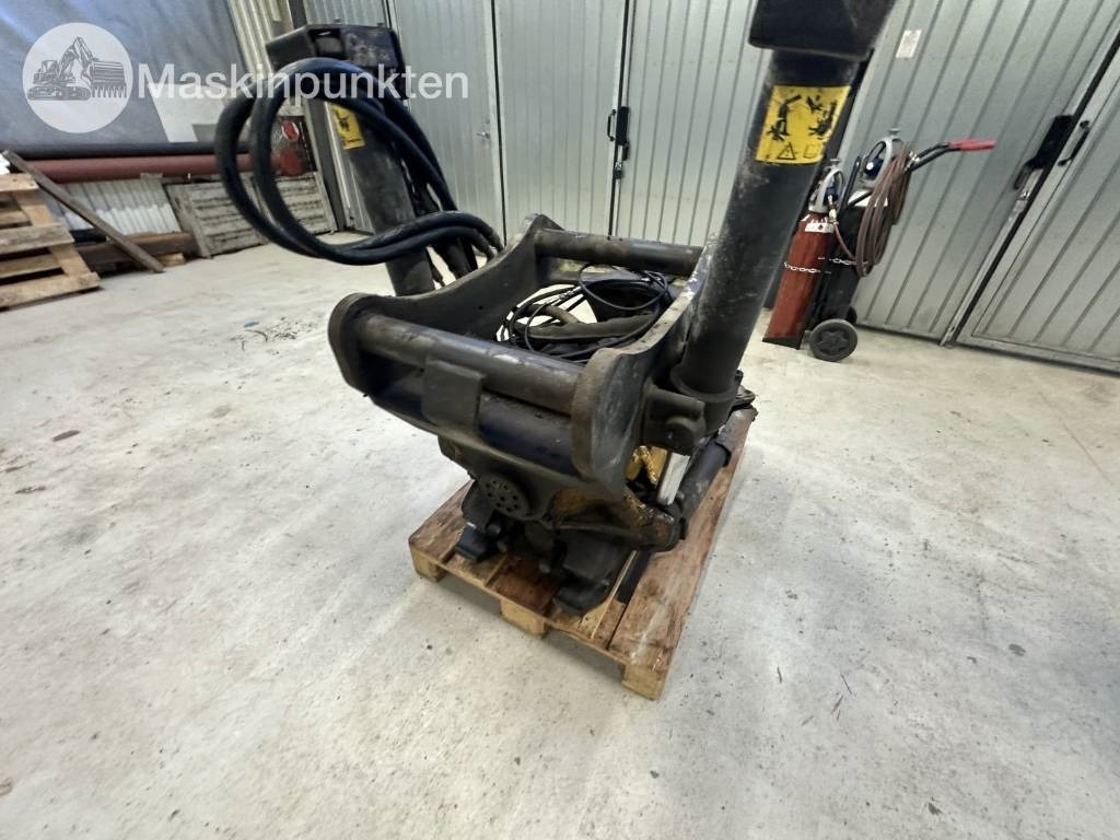 Engcon EC 226 - Rotor basculante: foto 5 Engcon EC 226 - Rotor basculante: foto 5