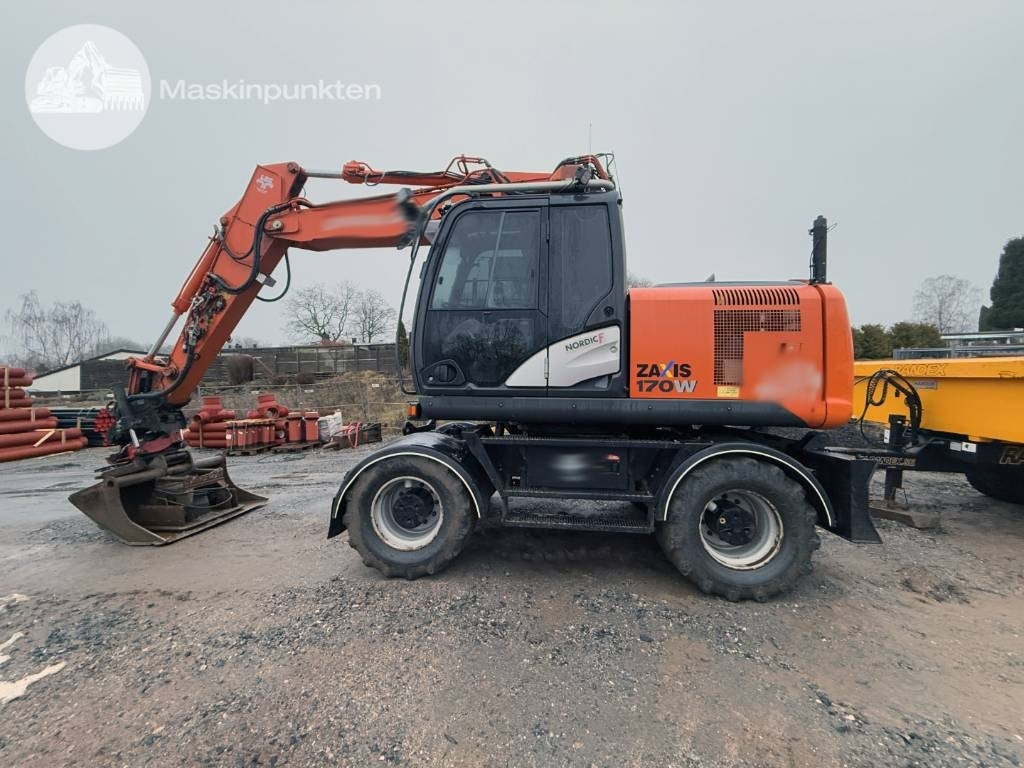 Hitachi ZX 170 W-5 B - Excavadora de ruedas: foto 1 Hitachi ZX 170 W-5 B - Excavadora de ruedas: foto 1