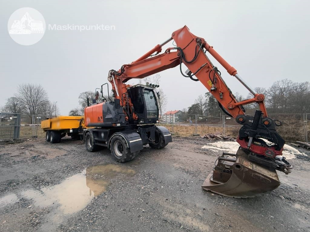 Hitachi ZX 170 W-5 B - Excavadora de ruedas: foto 2 Hitachi ZX 170 W-5 B - Excavadora de ruedas: foto 2