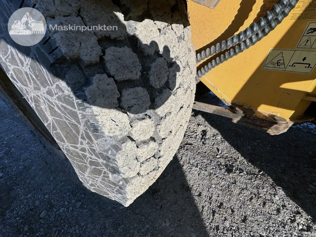 Cargadora de ruedas Hyundai HL 730 TM-7: foto 35 Cargadora de ruedas Hyundai HL 730 TM-7: foto 35