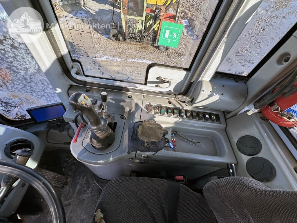 Cargadora de ruedas Hyundai HL 730 TM-7: foto 18 Cargadora de ruedas Hyundai HL 730 TM-7: foto 18