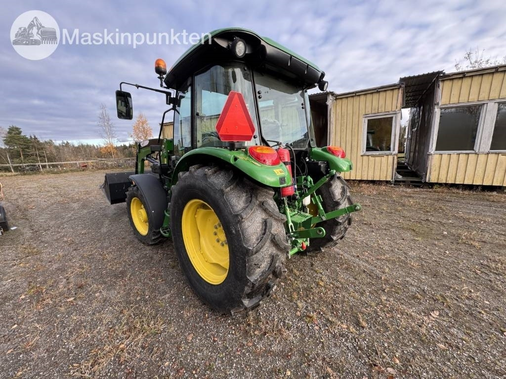John Deere 5075 E - Tractor: foto 2 John Deere 5075 E - Tractor: foto 2