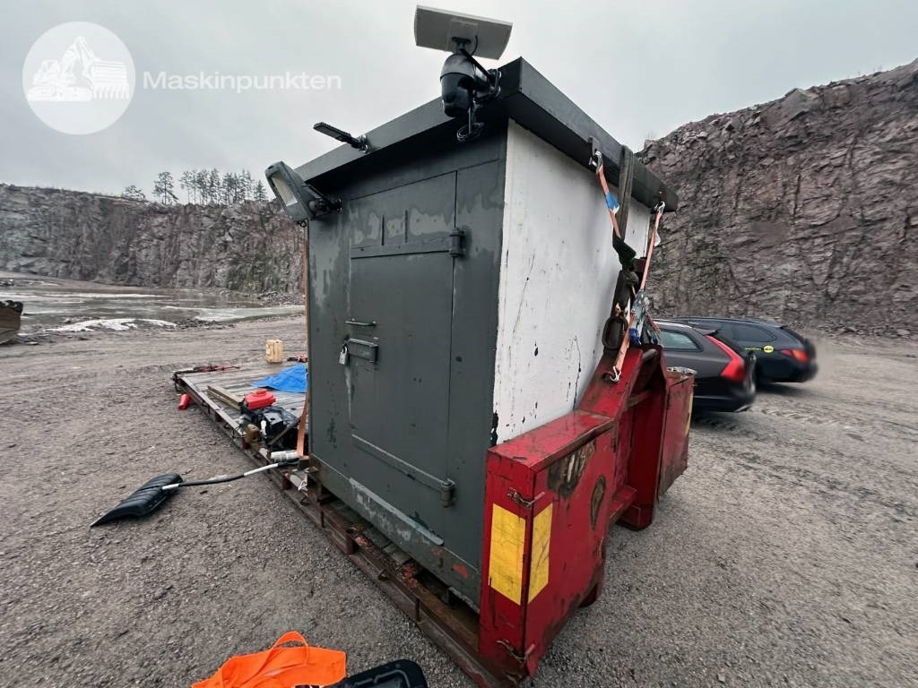 Maskinflak Med säkerhetsskåp - Carrocería abierta: foto 2 Maskinflak Med säkerhetsskåp - Carrocería abierta: foto 2