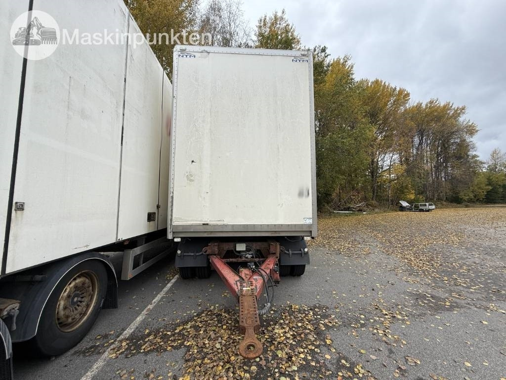 NTM UTP-29/39L-4 - Remolque caja cerrada: foto 2 NTM UTP-29/39L-4 - Remolque caja cerrada: foto 2