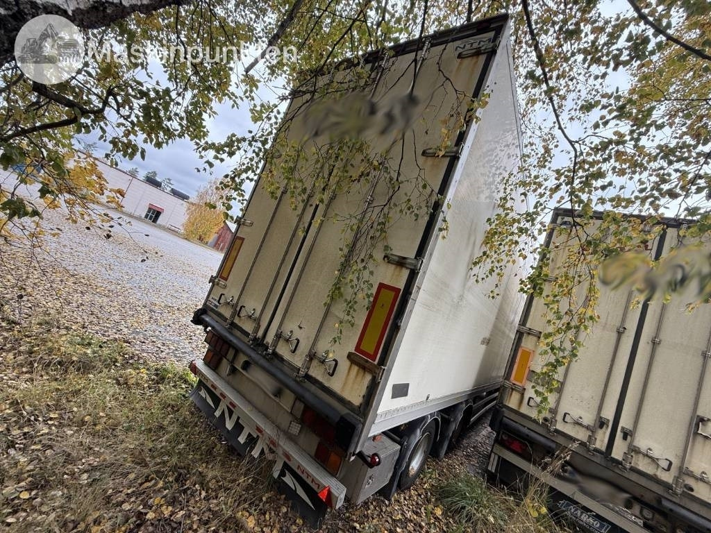 NTM UTP-29/39L-4 - Remolque caja cerrada: foto 4 NTM UTP-29/39L-4 - Remolque caja cerrada: foto 4