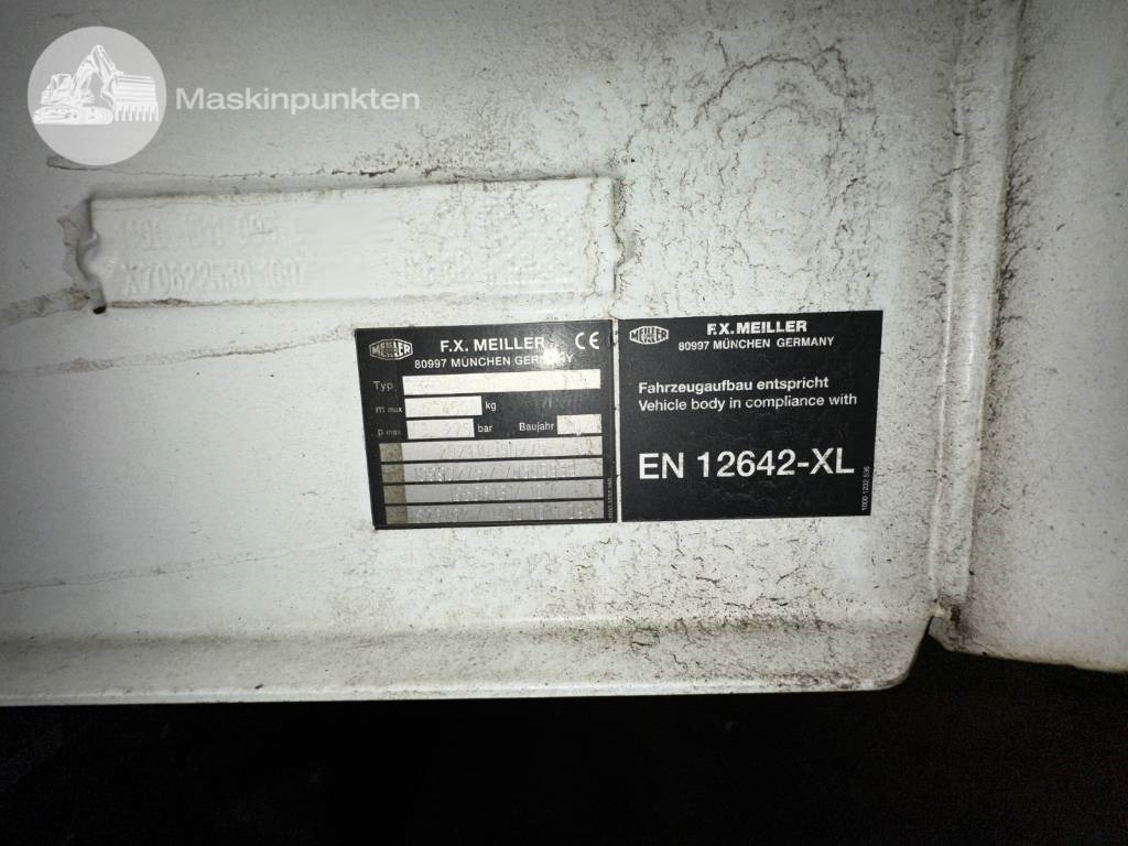 Otros maquinaria Iveco 70C 18: foto 28