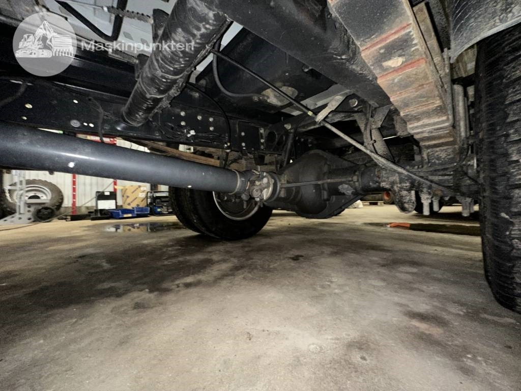 Otros maquinaria Iveco 70C 18: foto 23