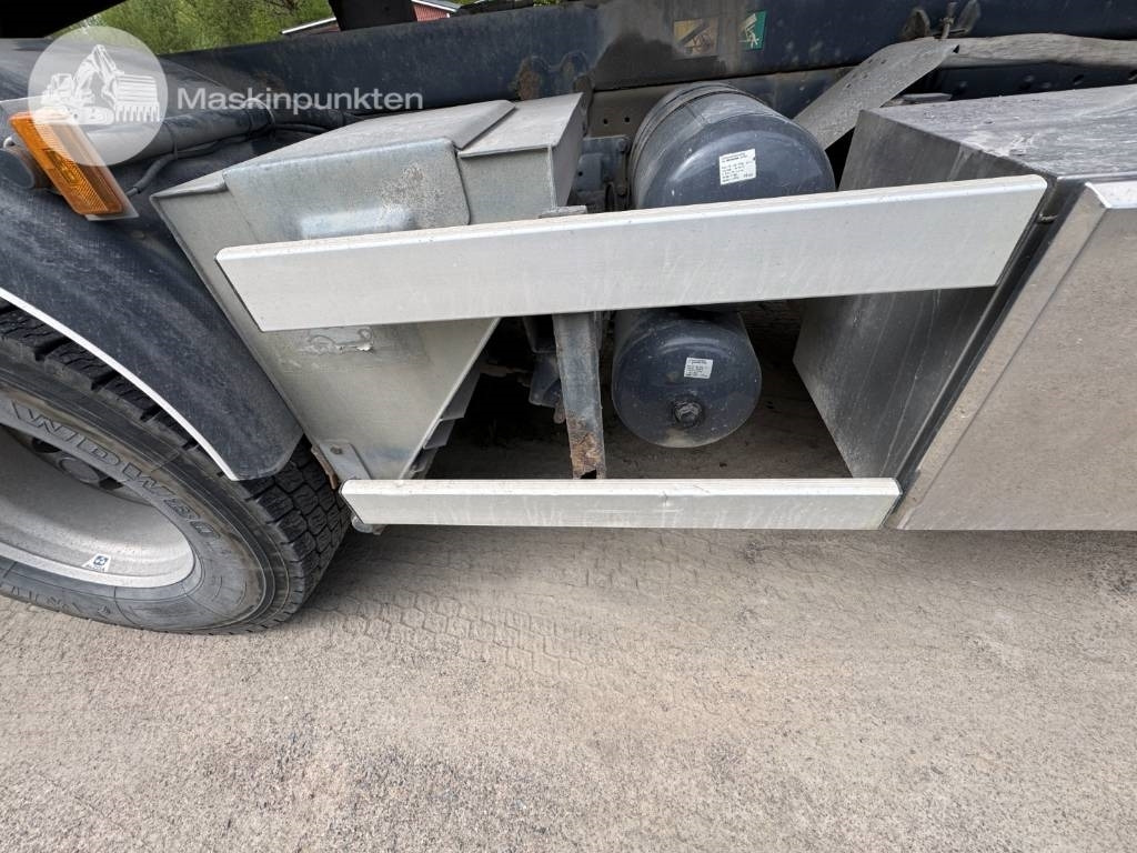 Camión volquete Scania G 400: foto 22