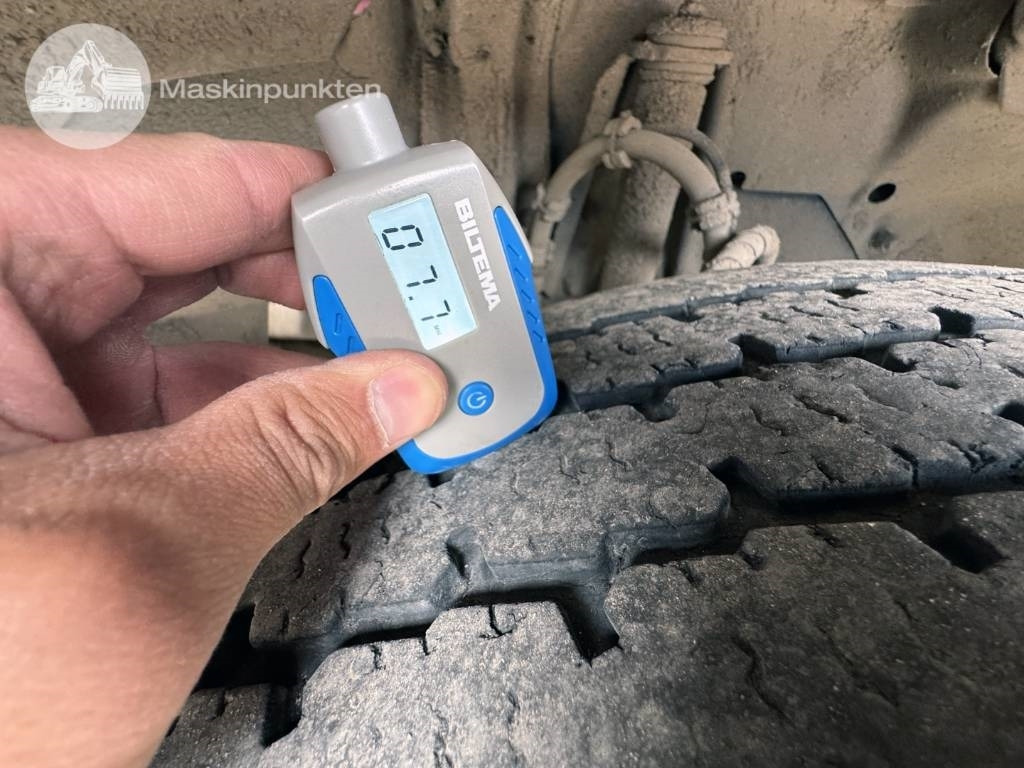 Camión volquete Scania G 400: foto 24