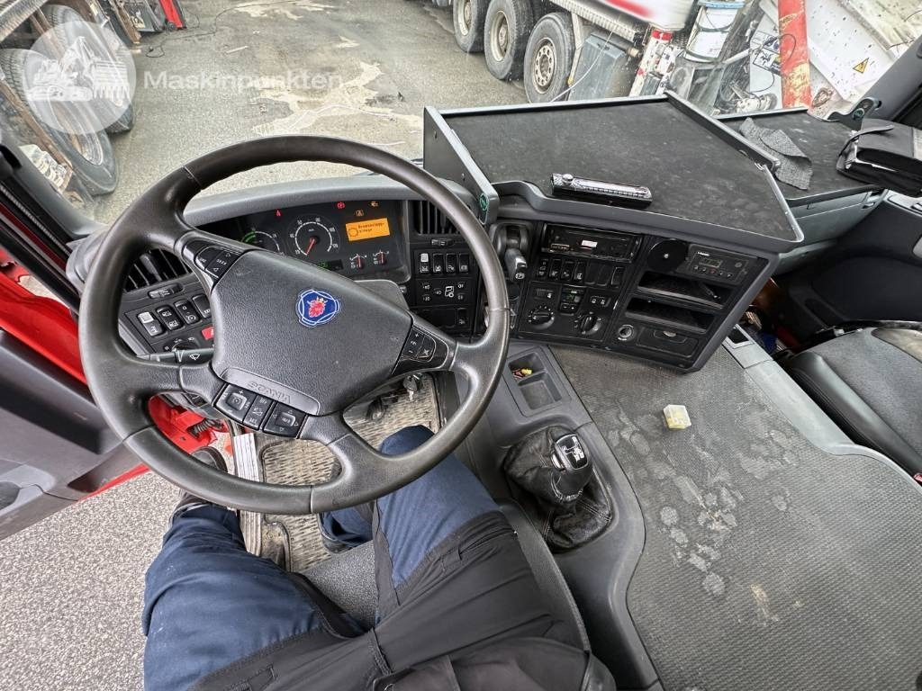 Camión hormigonera Scania P 230 LB: foto 22