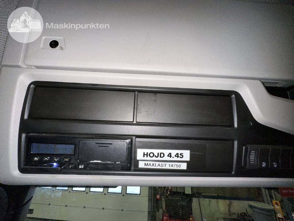 Camión caja cerrada Scania R 450: foto 28