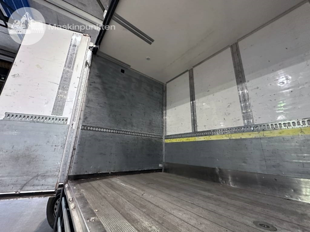 Camión caja cerrada Scania R 450: foto 47